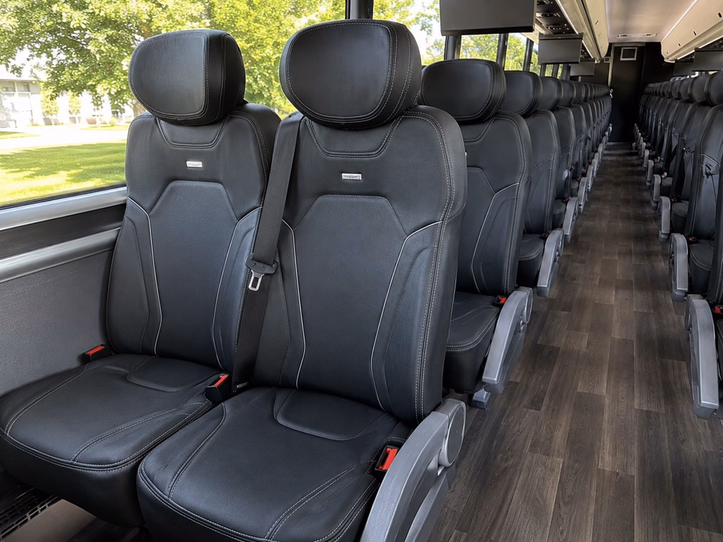 busrentalsunrise com can connect you to spring training charter buses from sunrise