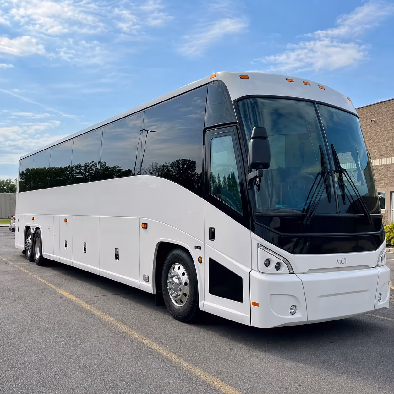 cross county airport transfers made easy for sunrise corporate groups
