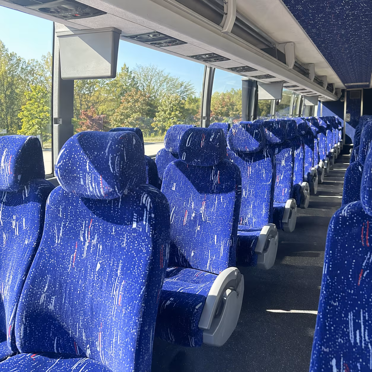 why a charter bus makes sense for broward county corporate groups