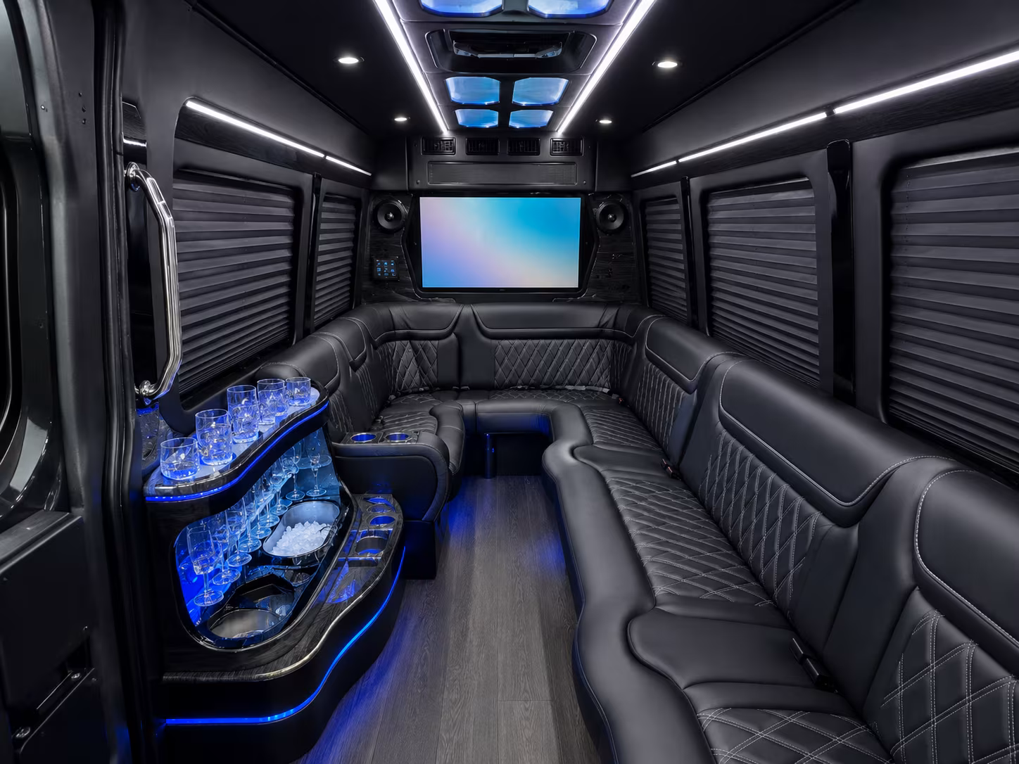 with so many buses available you ll find the right fit for your corporate group
